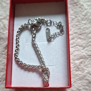 Elegant Silver Chain Bracelet